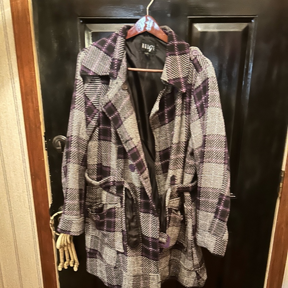 2x gently worn plaid coat no rip or tears